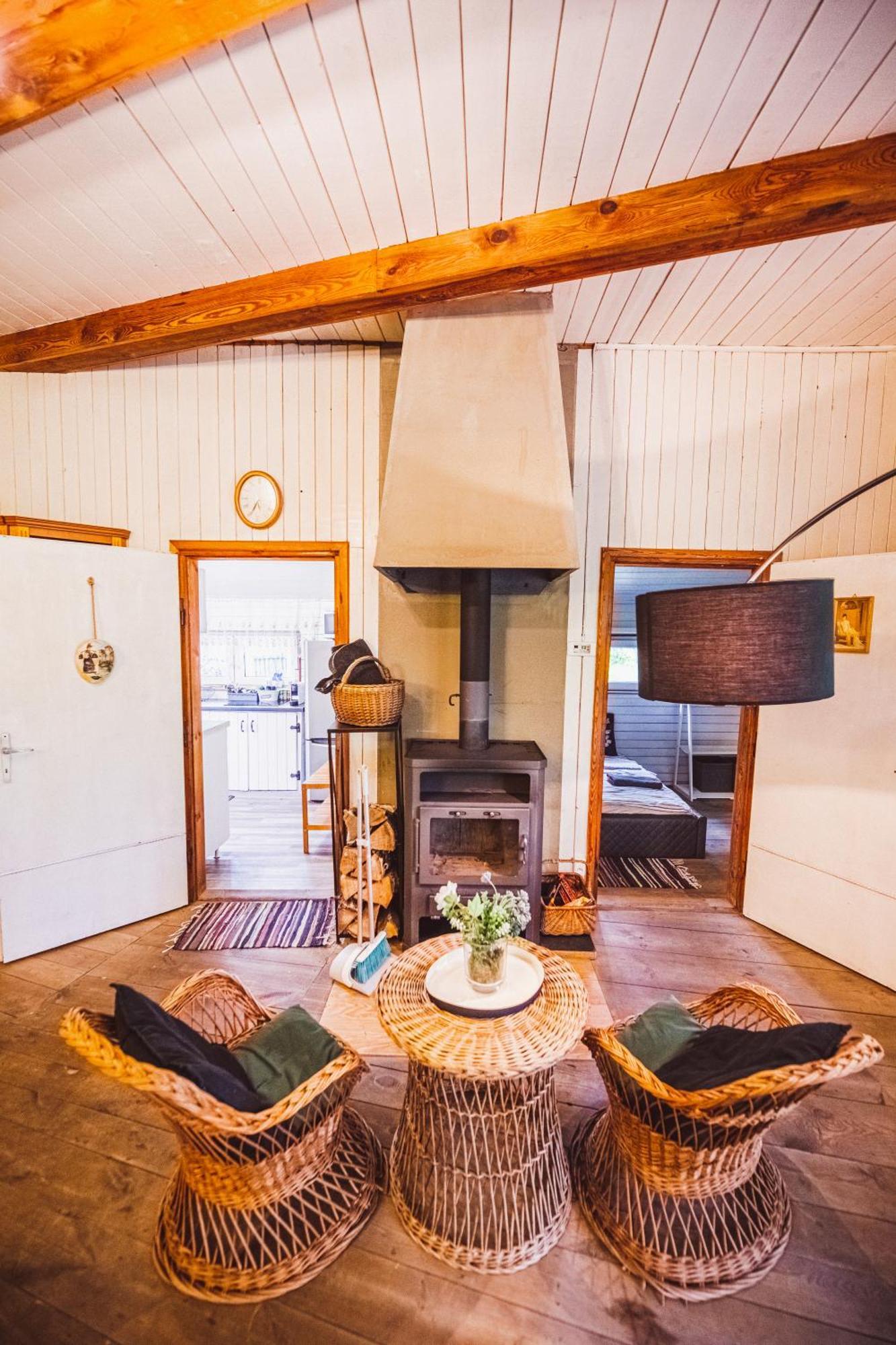 Cozy Nature Retreat With Patio Fireplace Garden Maciejowice