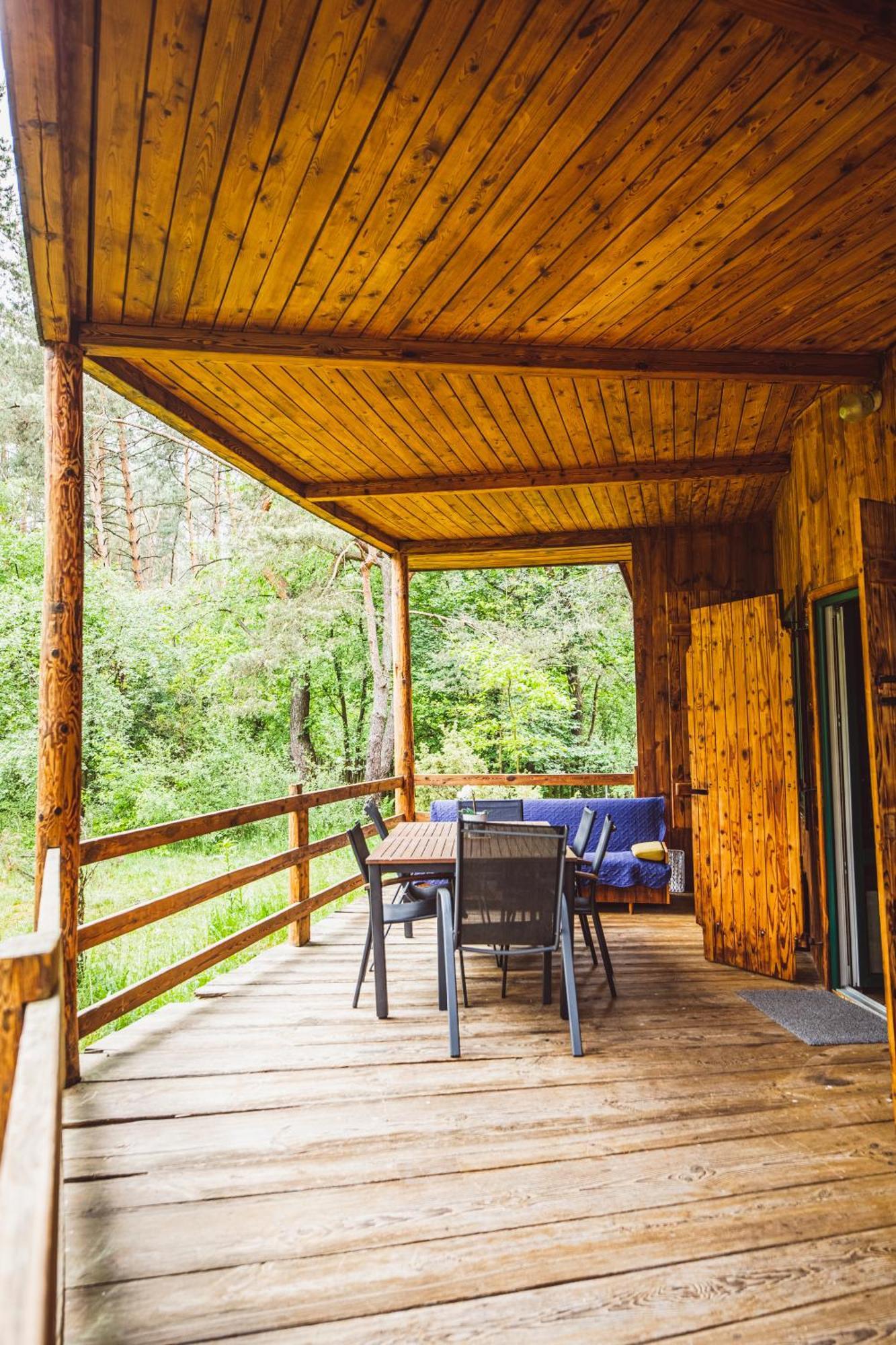 Cozy Nature Retreat With Patio Fireplace Garden Chalet