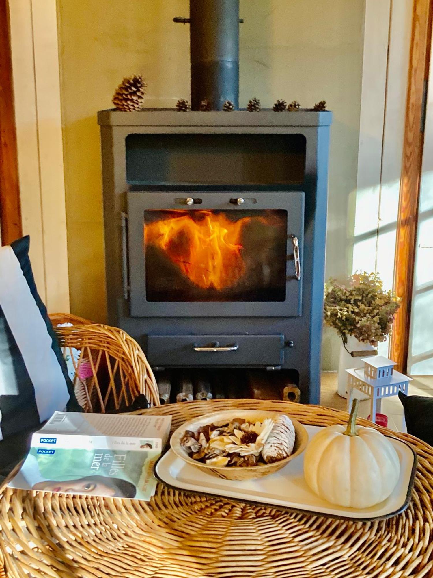 Cozy Nature Retreat With Patio Fireplace Garden Maciejowice
